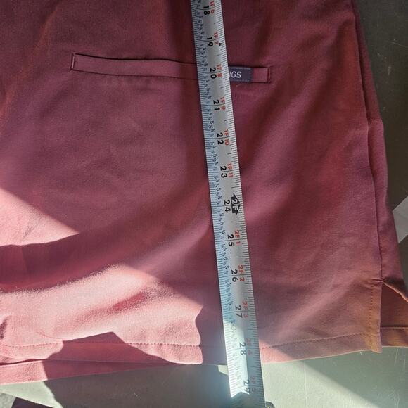 Figs Pink Women’s Nursing Scrub Top Size XXL - Picture 6 of 6